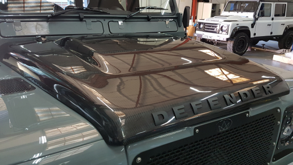 Land Rover Defender Carbon Fibre Bonnet (1)