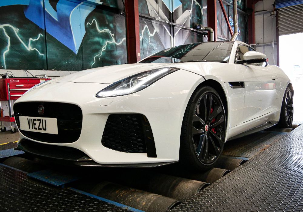 Jaguar f-type predator