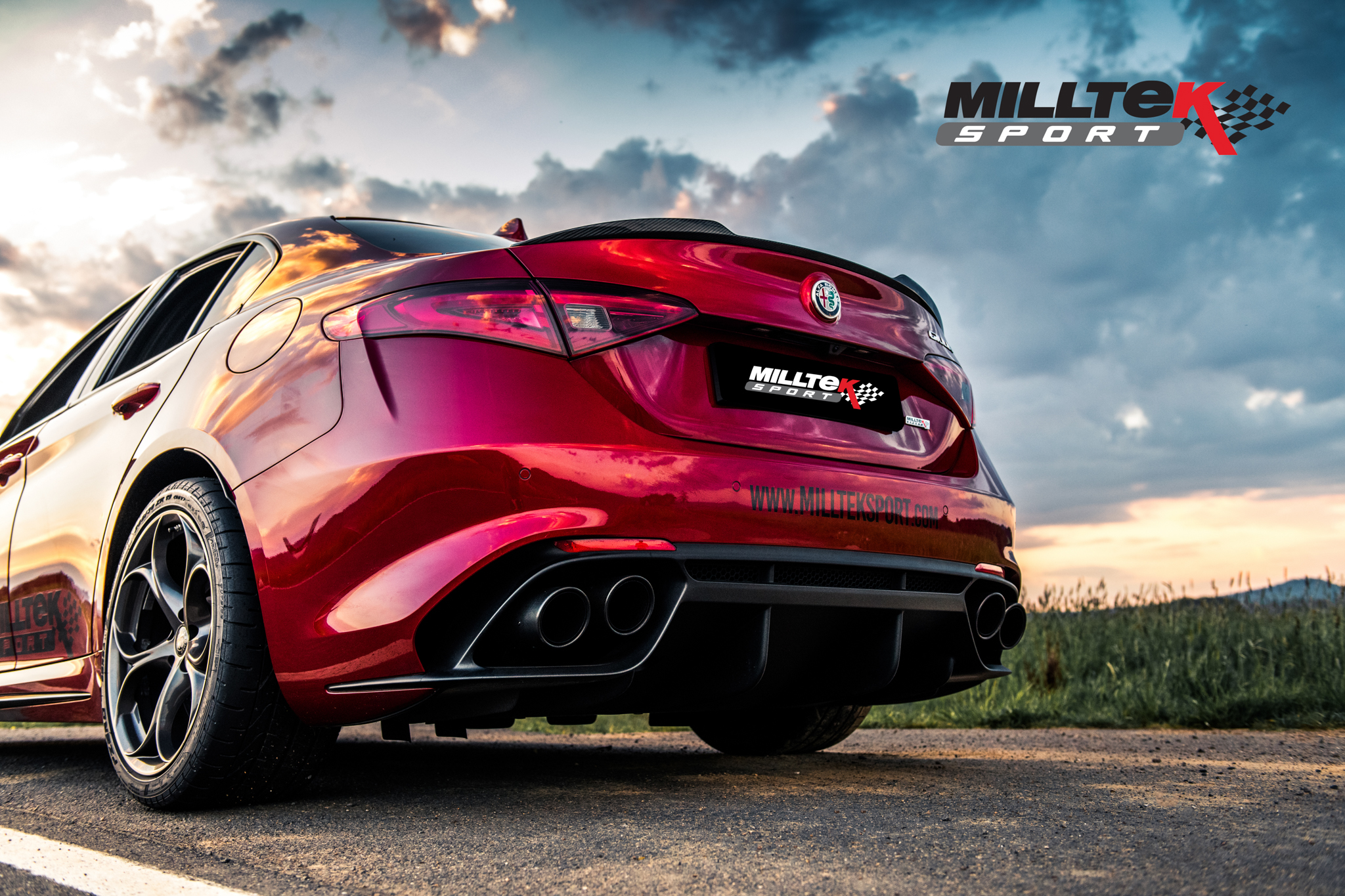 Alfa giulia quadrifoglio rear 2