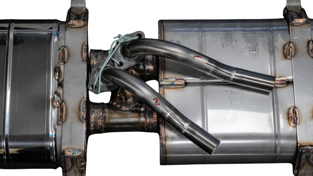 Ferrari 400i exhaust system 7