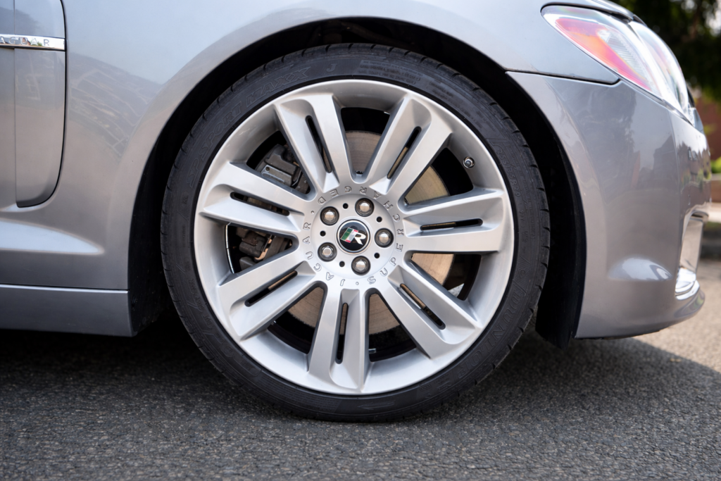 Showcase jaguar xf cover 9 redo2