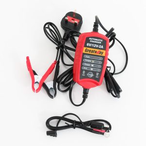 Paramount Performance 6V / 12V 2A Smart Battery Charger & Maintainer